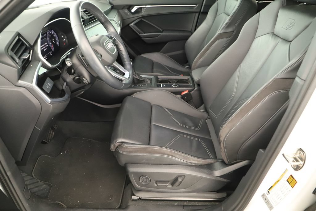 Used 2019 Audi Q3 2.0T Prestige AWD/4WD image 23