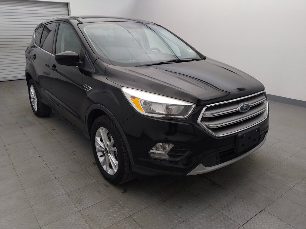 Used 2017 Ford Escape SE image 13