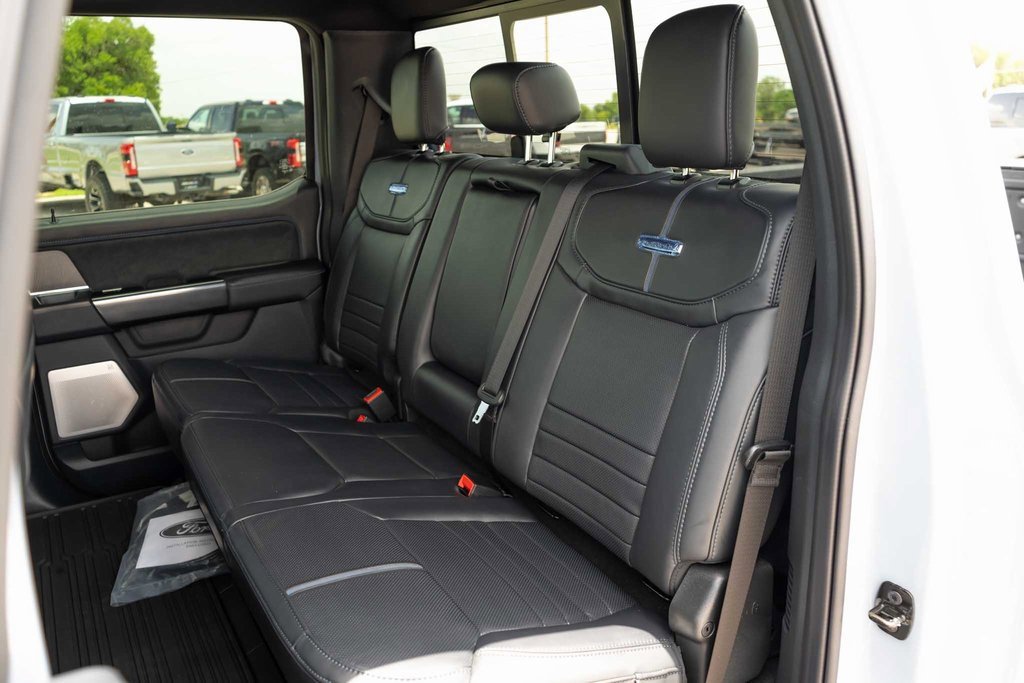 Used 2025 Ford F250 Platinum w/ Tremor Off-Road Package image 16