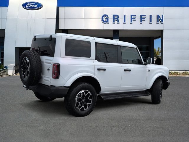 New 2026 Ford Bronco Outer Banks AWD/4WD image 4