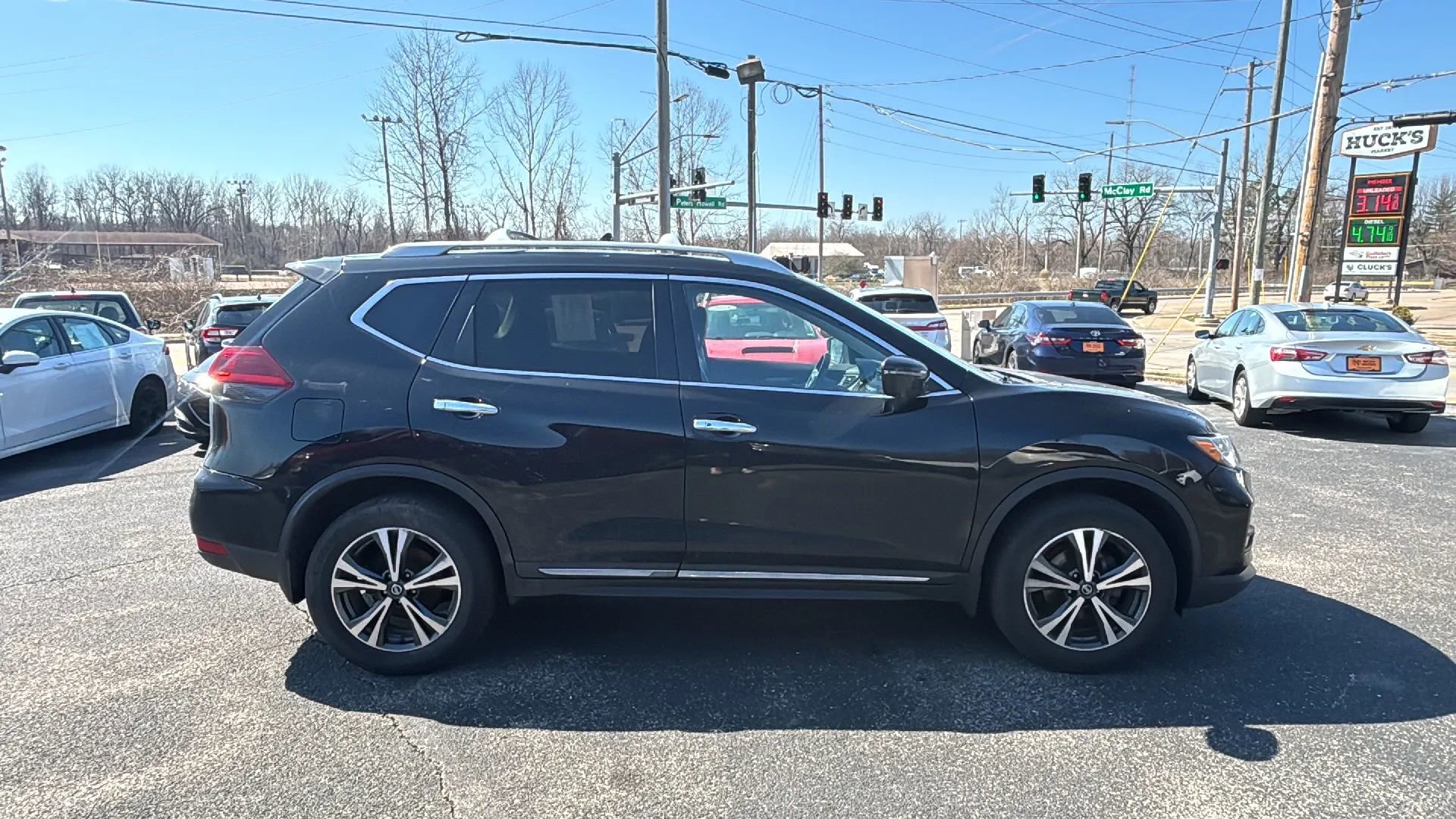 Used 2018 Nissan Rogue SL w/ Premium Package image 6