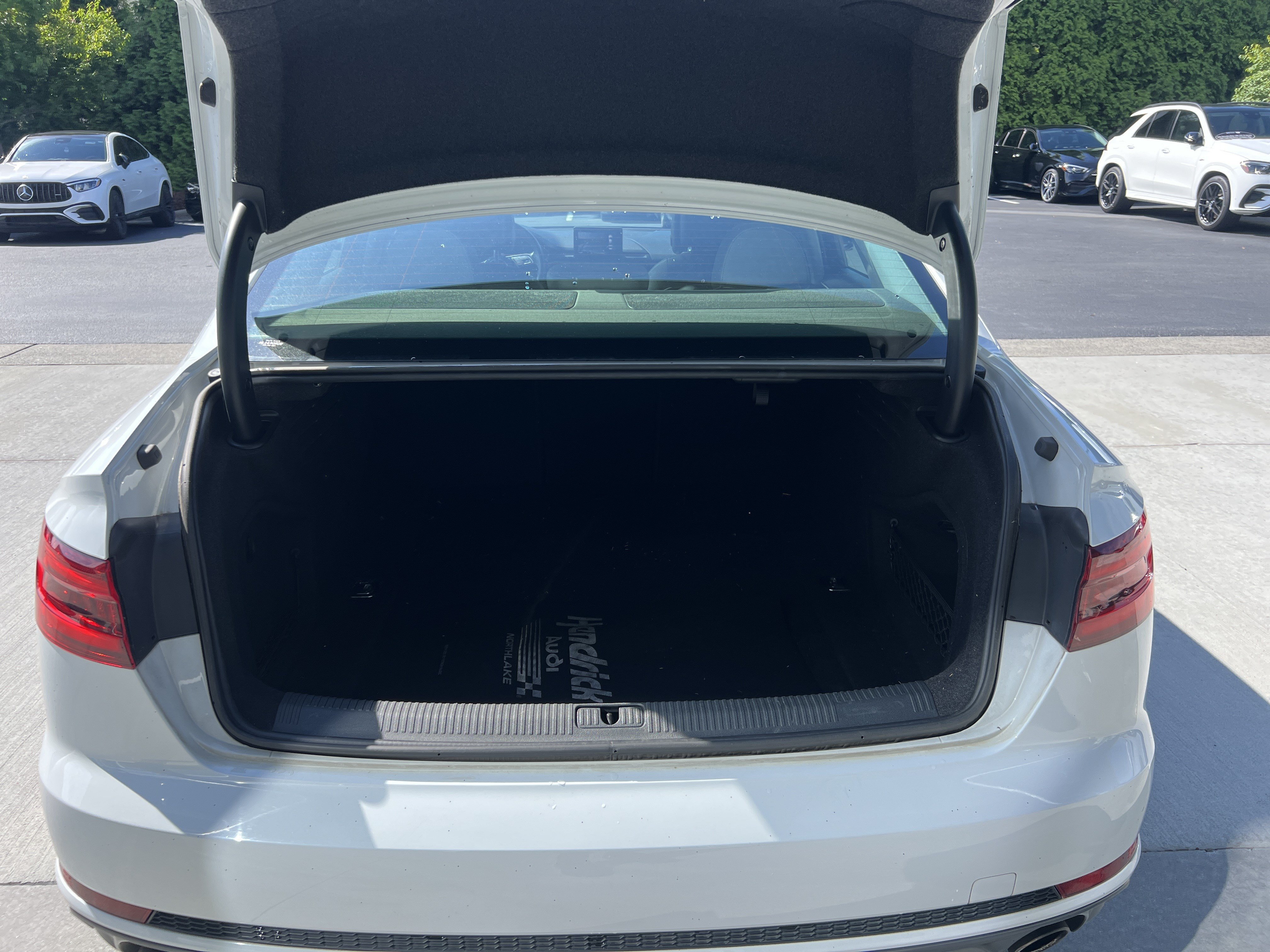 Used 2018 Audi A4 2.0T Premium w/ Convenience Package AWD/4WD image 34
