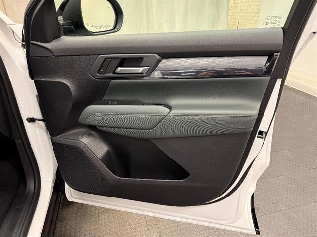 New 2026 GMC Terrain AT4 AWD/4WD image 16