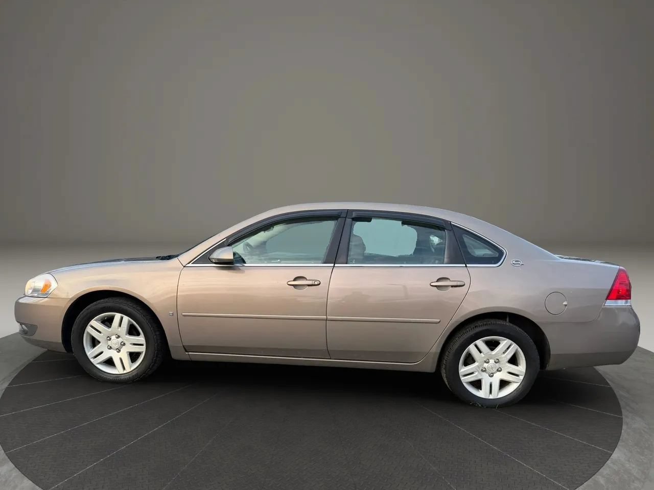 Used 2007 Chevrolet Impala LT FWD image 8