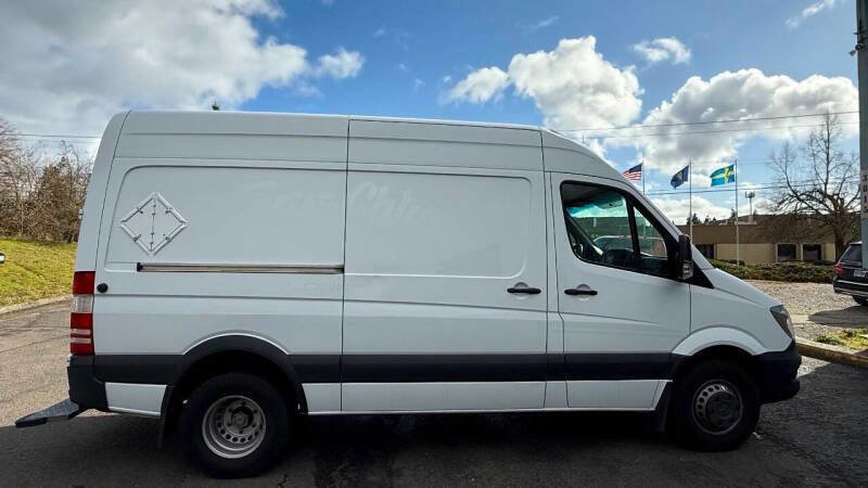 Used 2017 Mercedes-Benz Sprinter 3500 image 8