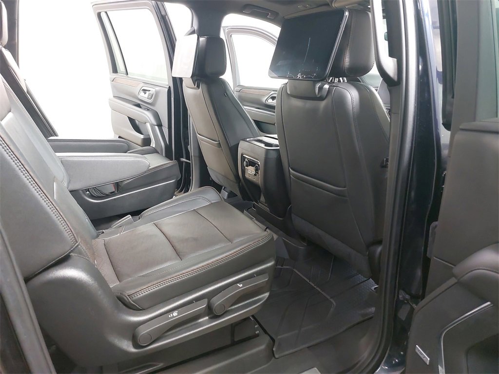 Used 2021 Chevrolet Suburban High Country image 14
