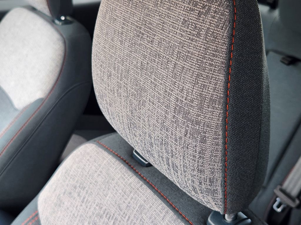 Used 2024 Ford Maverick XLT image 14