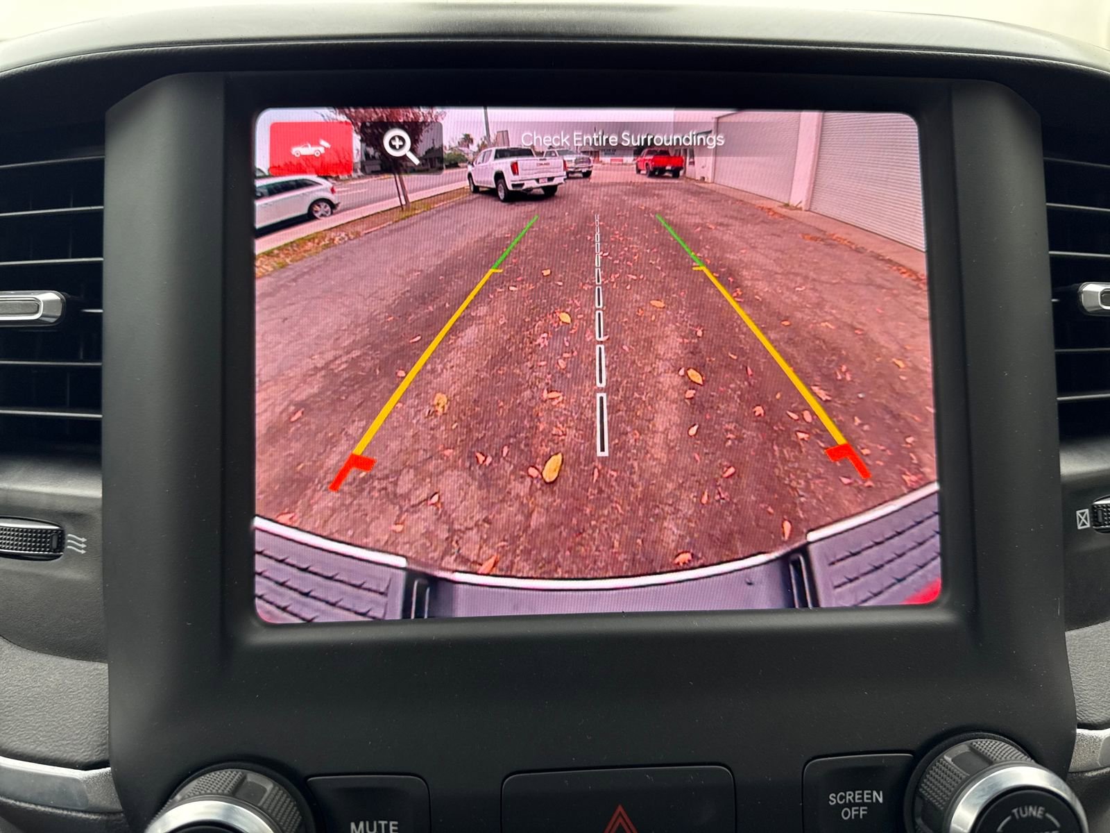 Used 2024 RAM 2500 Big Horn w/ Bed Utility Group image 20