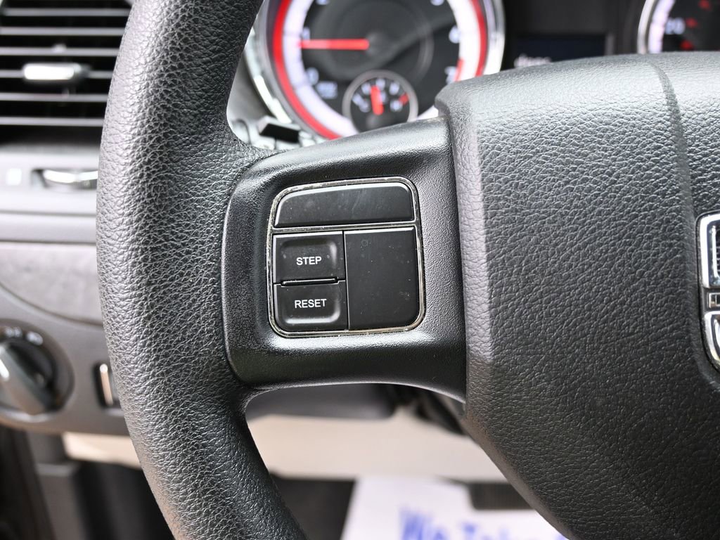 Used 2019 Dodge Grand Caravan SE image 19