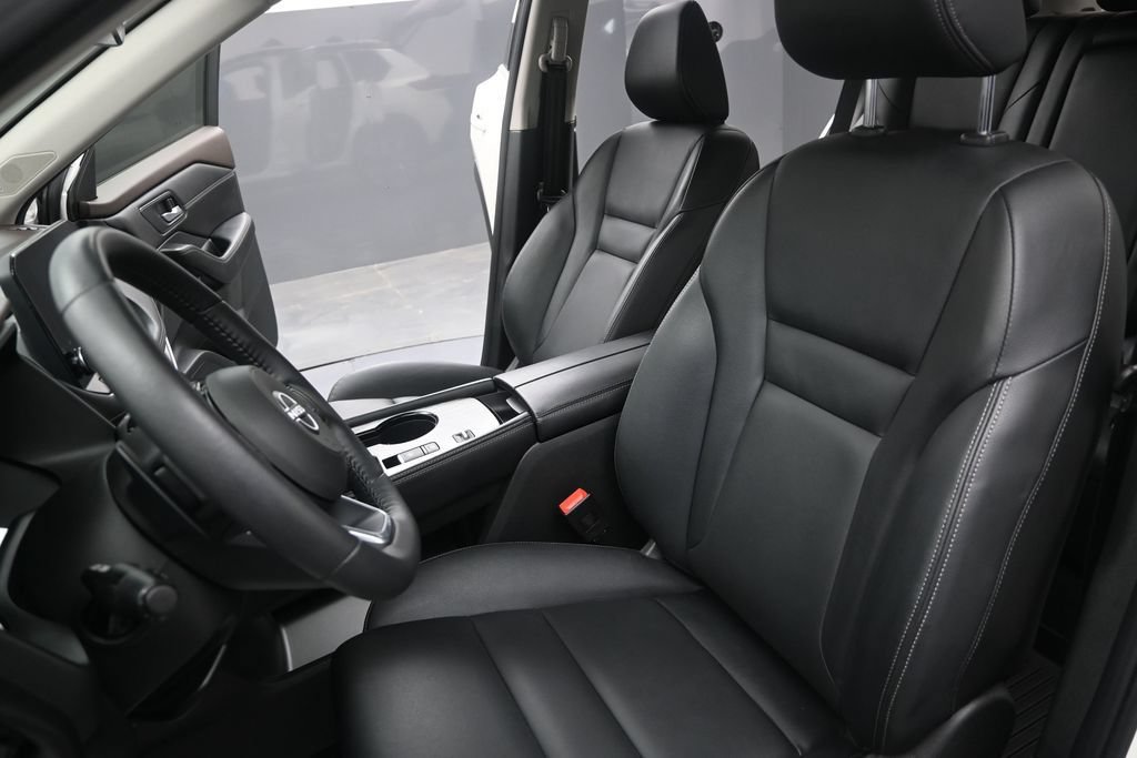 Used 2023 Nissan Rogue SL w/ SL Premium Package FWD image 21