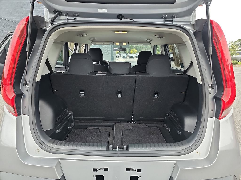 Used 2022 Kia Soul LX image 14