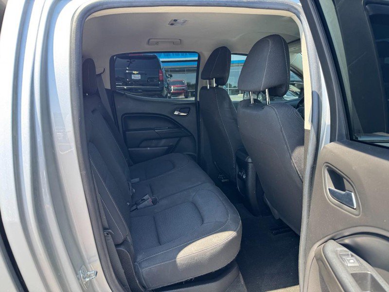 Used 2018 Chevrolet Colorado LT w/ LT Convenience Package RWD image 10