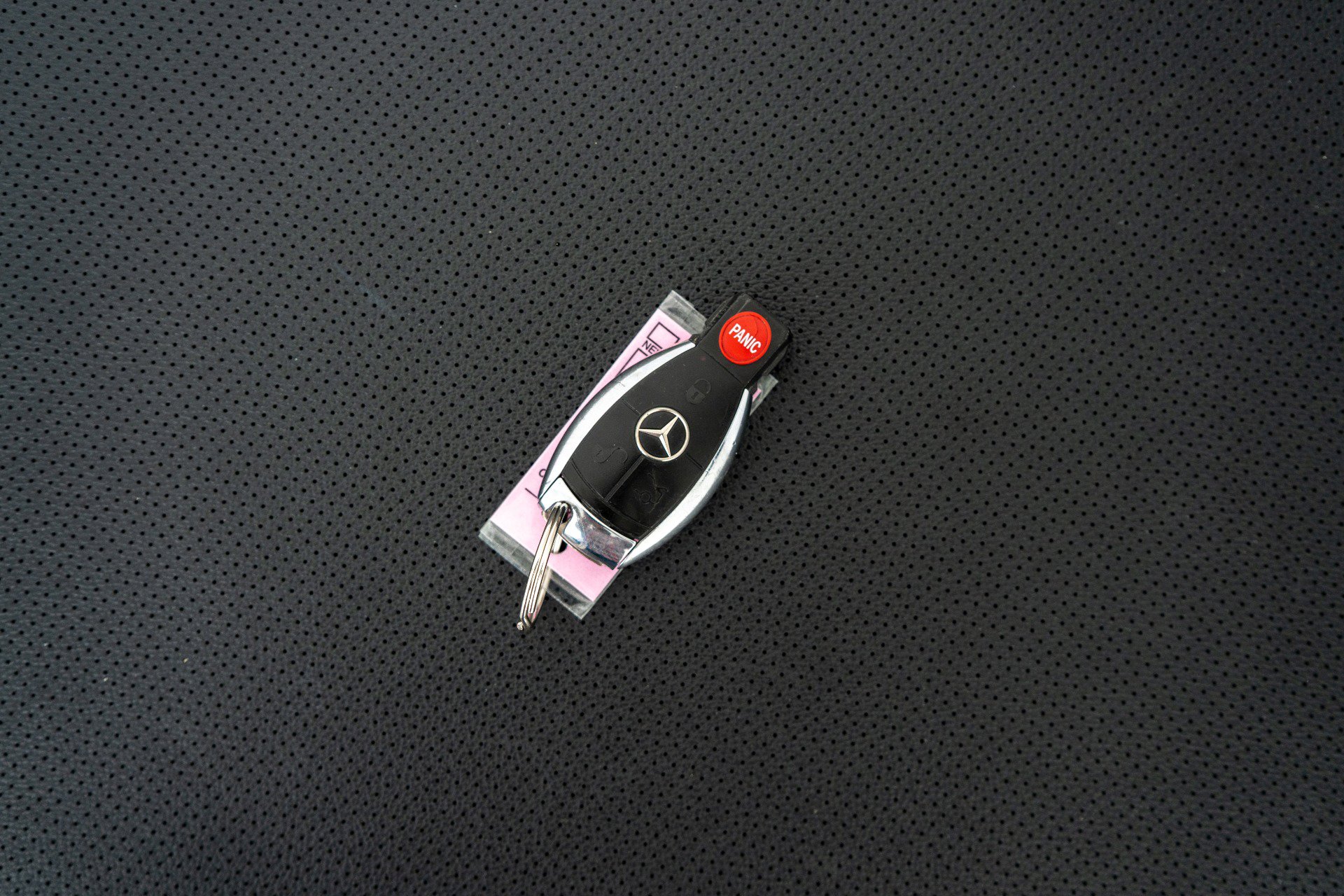 Used 2011 Mercedes-Benz SL 63 AMG image 21
