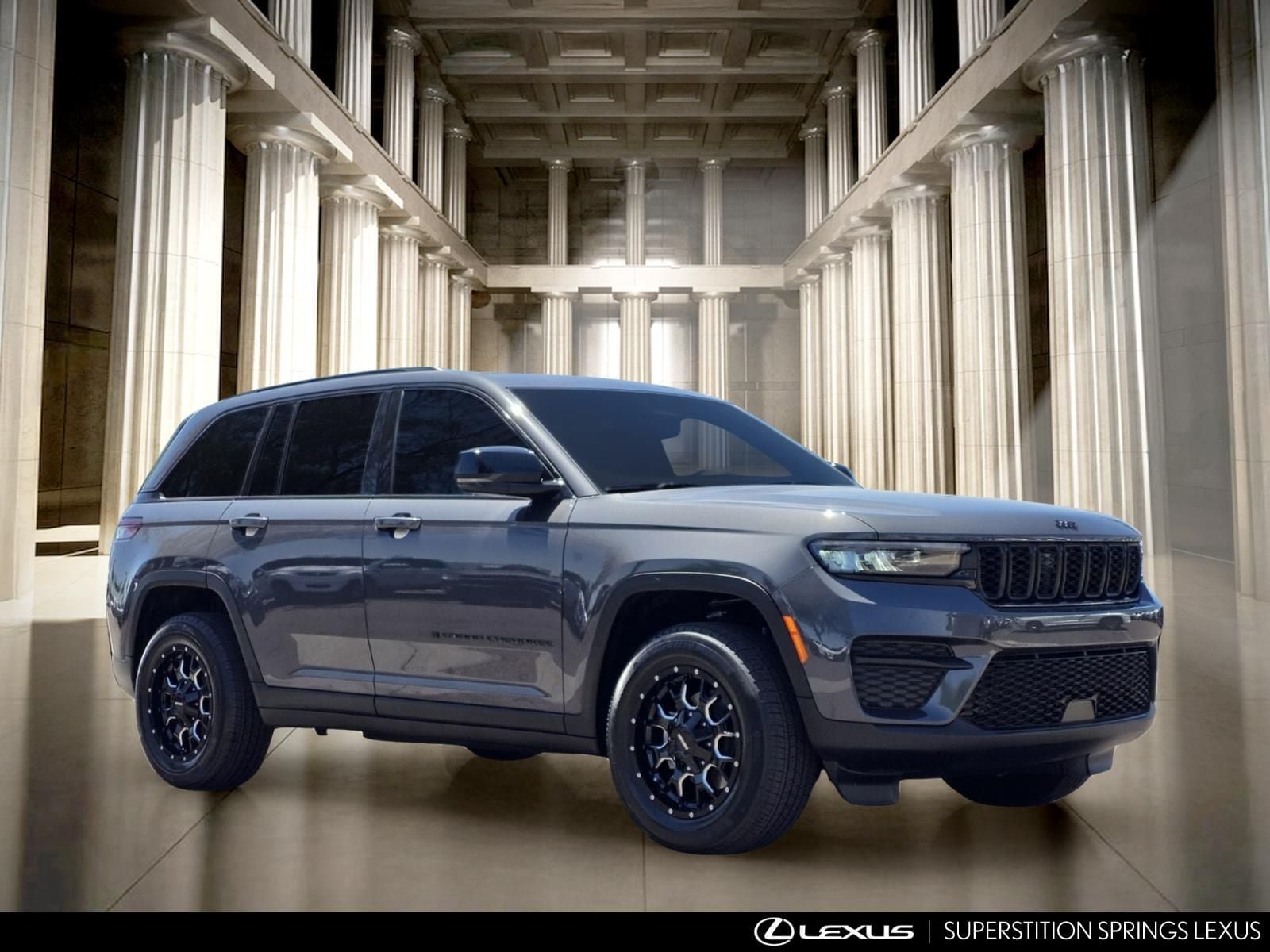Used 2025 Jeep Grand Cherokee Altitude AWD/4WD image 2