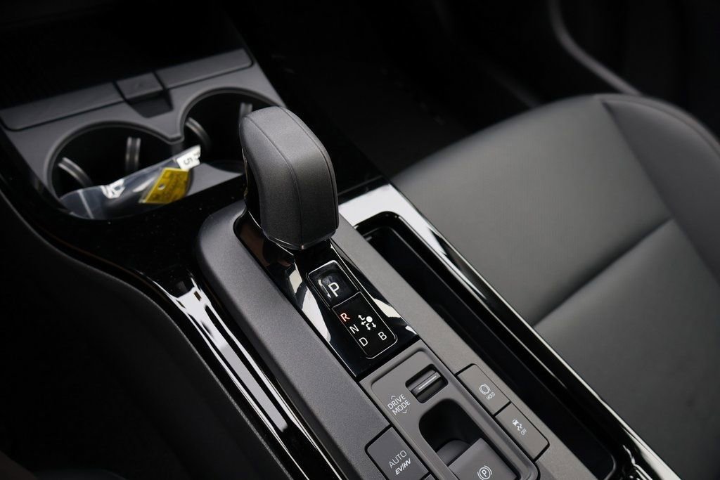 New 2026 Toyota Prius Plug-In Hybrid image 24