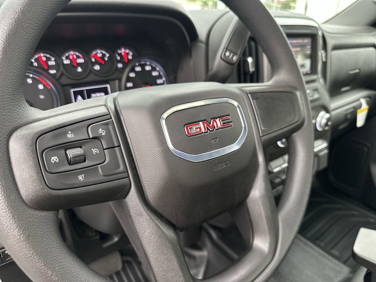 New 2025 GMC Sierra 2500 Pro w/ Convenience Package image 14