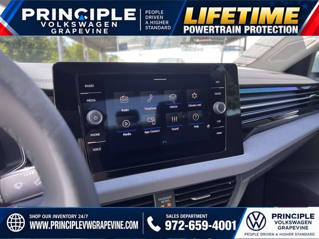 New 2027 Volkswagen Jetta SE FWD image 19
