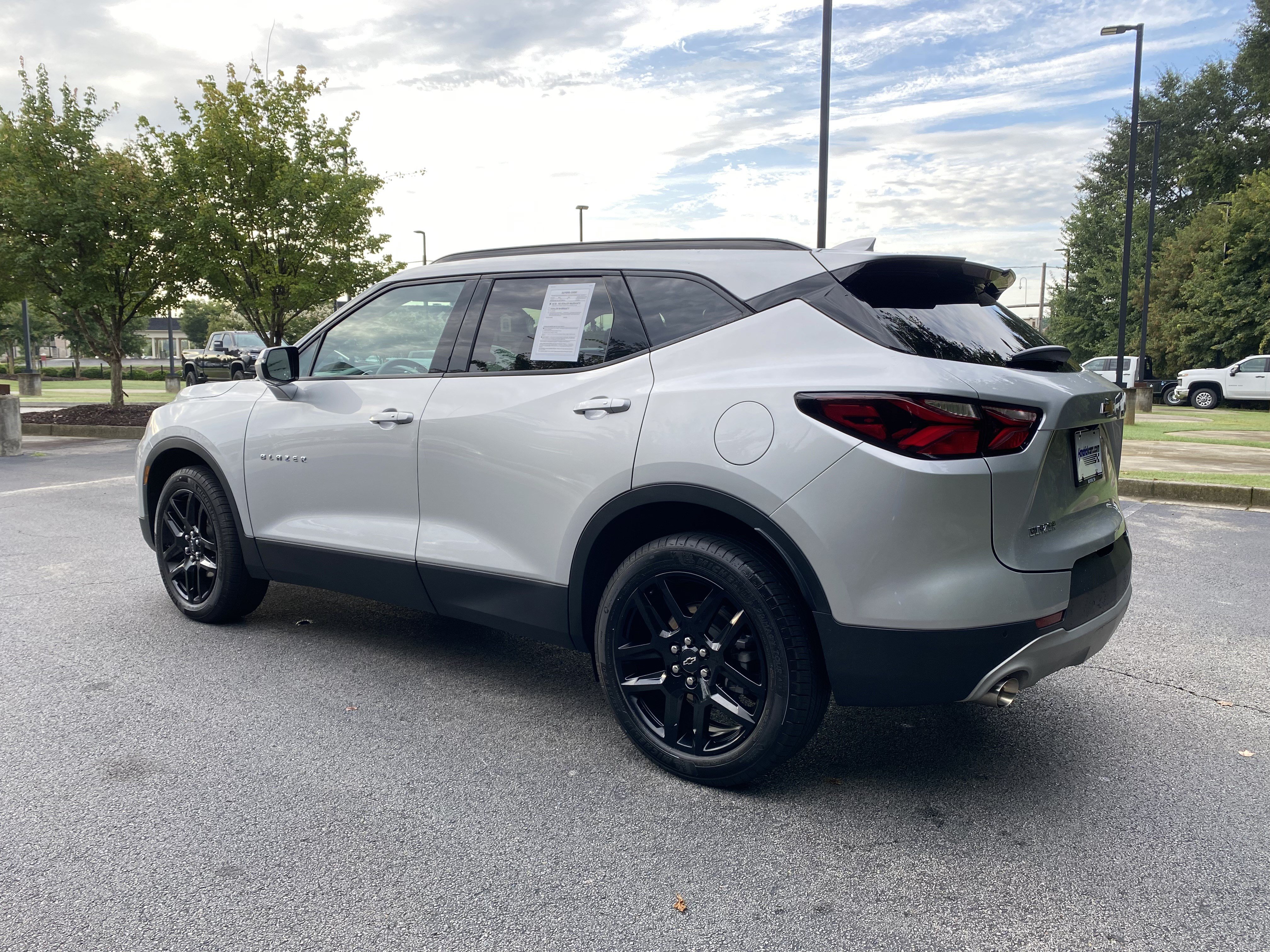 Used 2022 Chevrolet Blazer LT FWD image 7