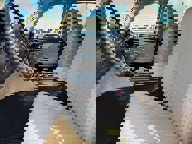 Used 2025 Acura MDX SH-AWD image 23