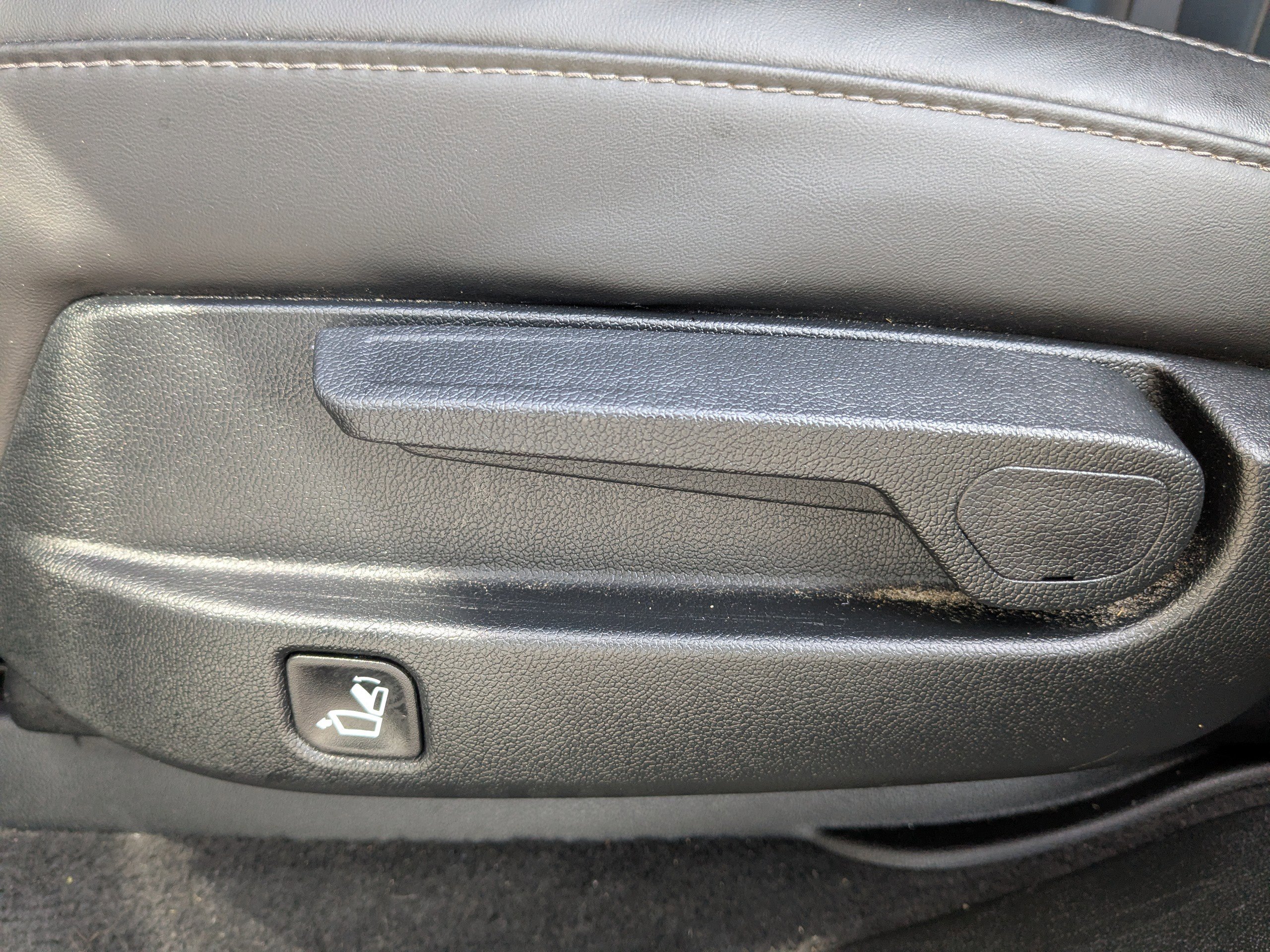 Certified 2024 Kia Sorento S w/ Panoramic Sunroof Package image 15