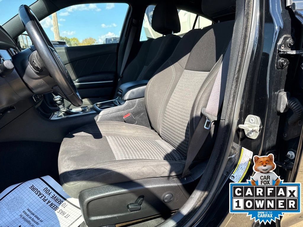 Certified 2023 Dodge Charger SXT RWD image 7