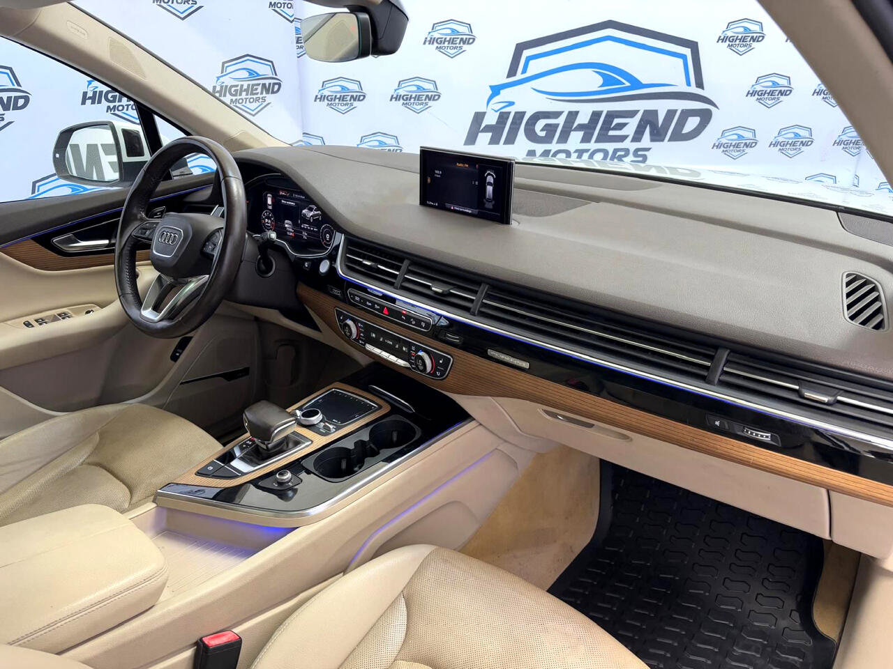 Used 2017 Audi Q7 3.0T Prestige image 30