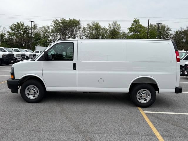 New 2026 Chevrolet Express 2500 w/ Driver Convenience Package RWD image 2
