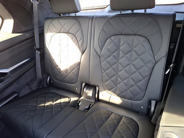 New 2026 BMW X7 xDrive40i w/ M Sport Package image 6