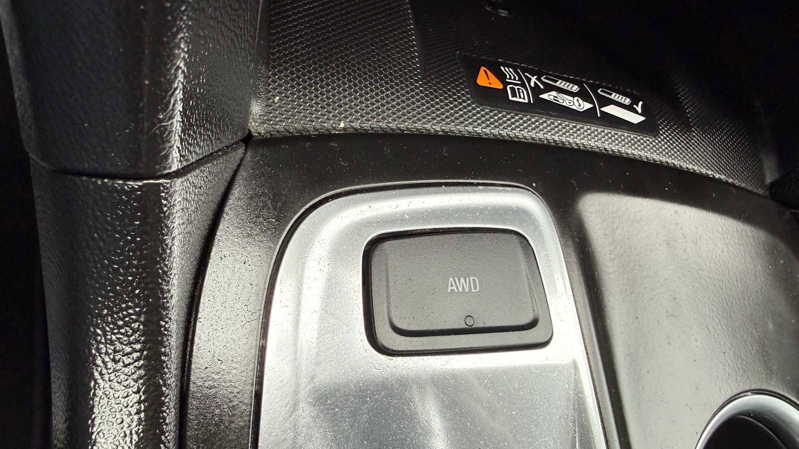 Used 2021 Chevrolet Equinox Premier AWD/4WD image 25