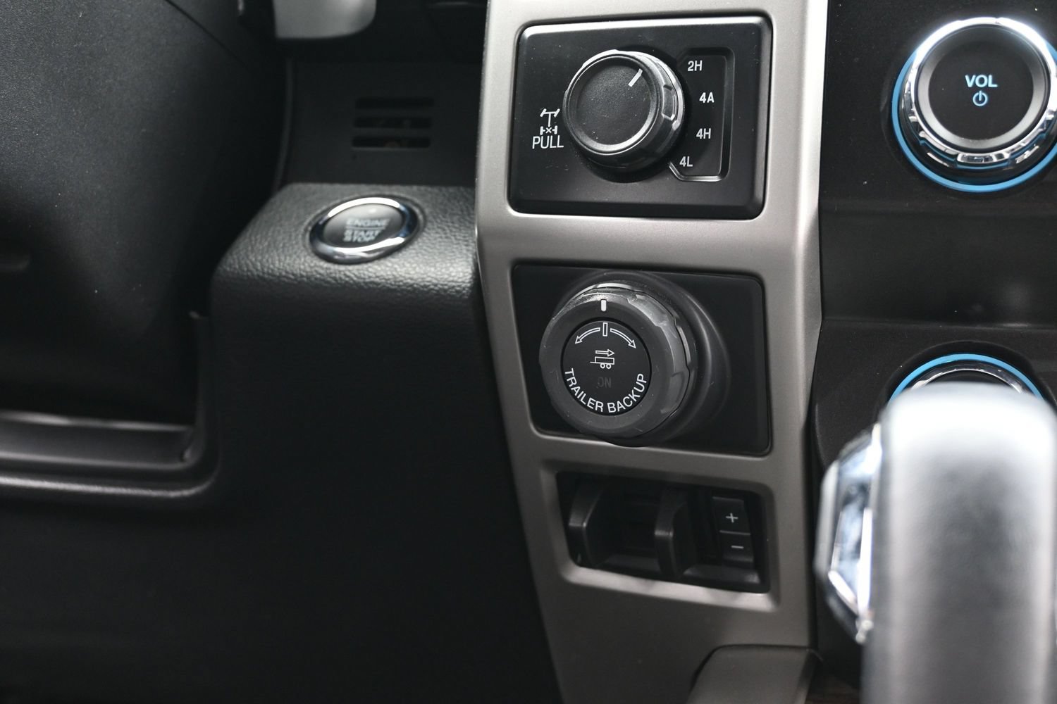 Used 2020 Ford F150 Lariat AWD/4WD image 37