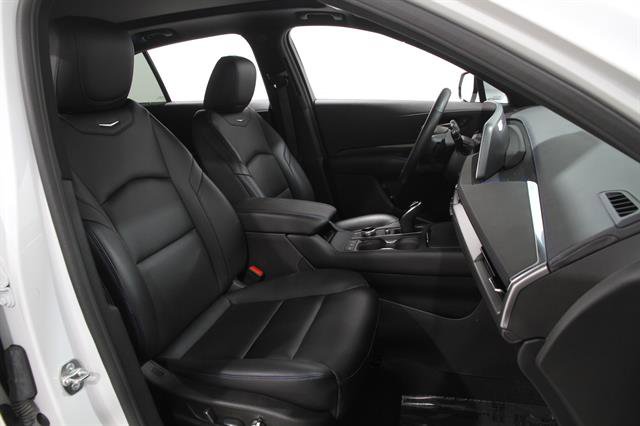 Used 2024 Cadillac XT4 Sport w/ Cold Weather Package image 16