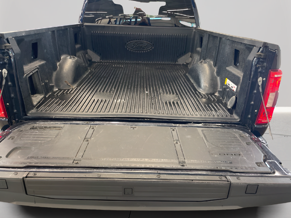 Used 2023 Ford F150 XLT w/ Trailer Tow Package AWD/4WD image 23