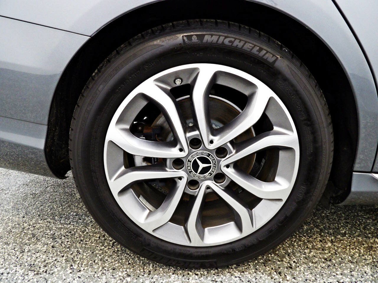 Used 2017 Mercedes-Benz C 300 Sedan image 20
