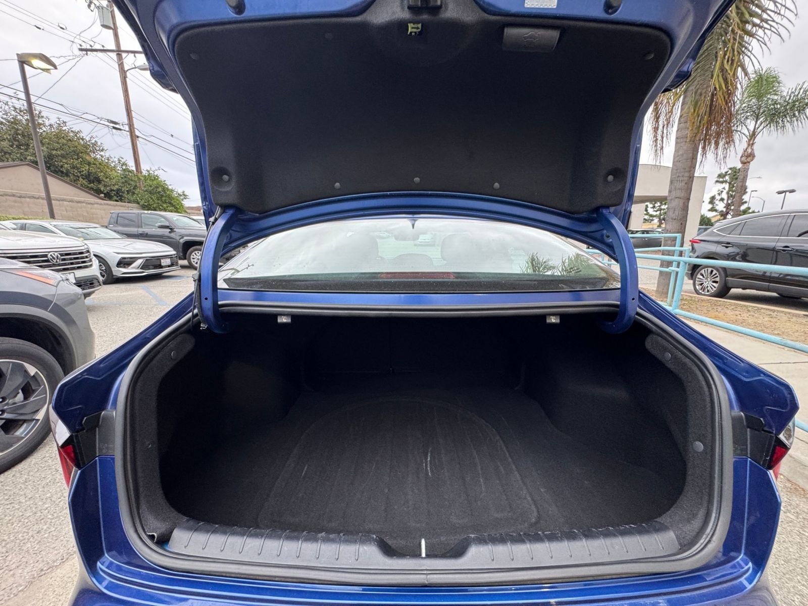 Used 2025 Kia K4 FWD image 28