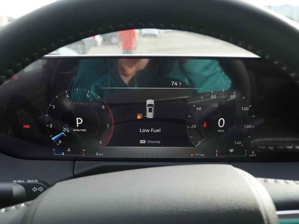 New 2026 Nissan Armada SV image 12