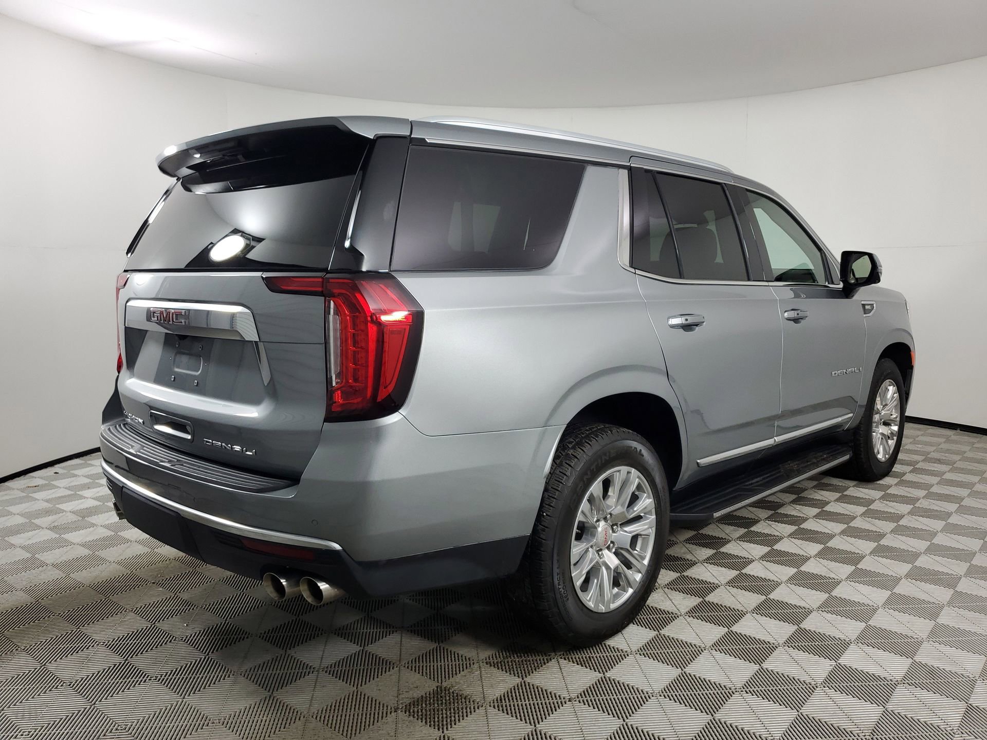 Used 2023 GMC Yukon Denali image 10