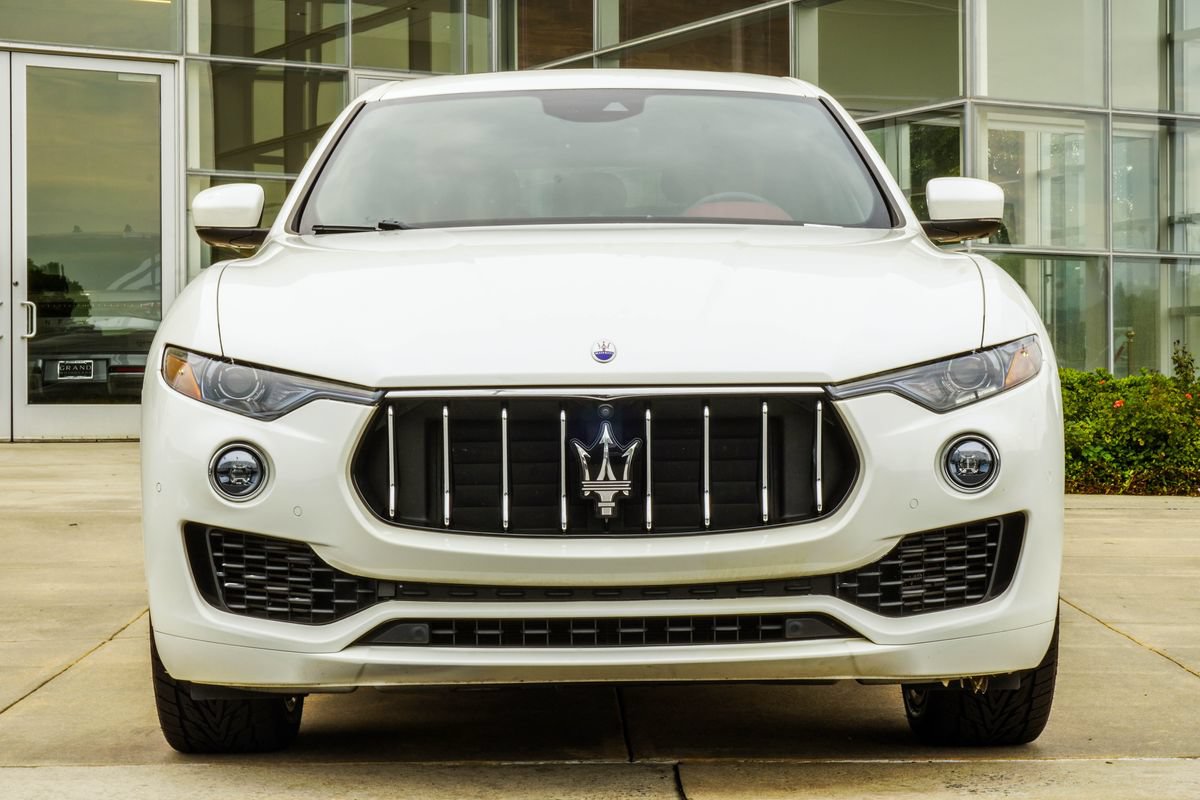 Used 2021 Maserati Levante AWD/4WD image 7