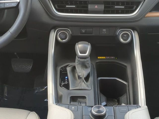 Certified 2024 Toyota Grand Highlander Platinum AWD/4WD image 19