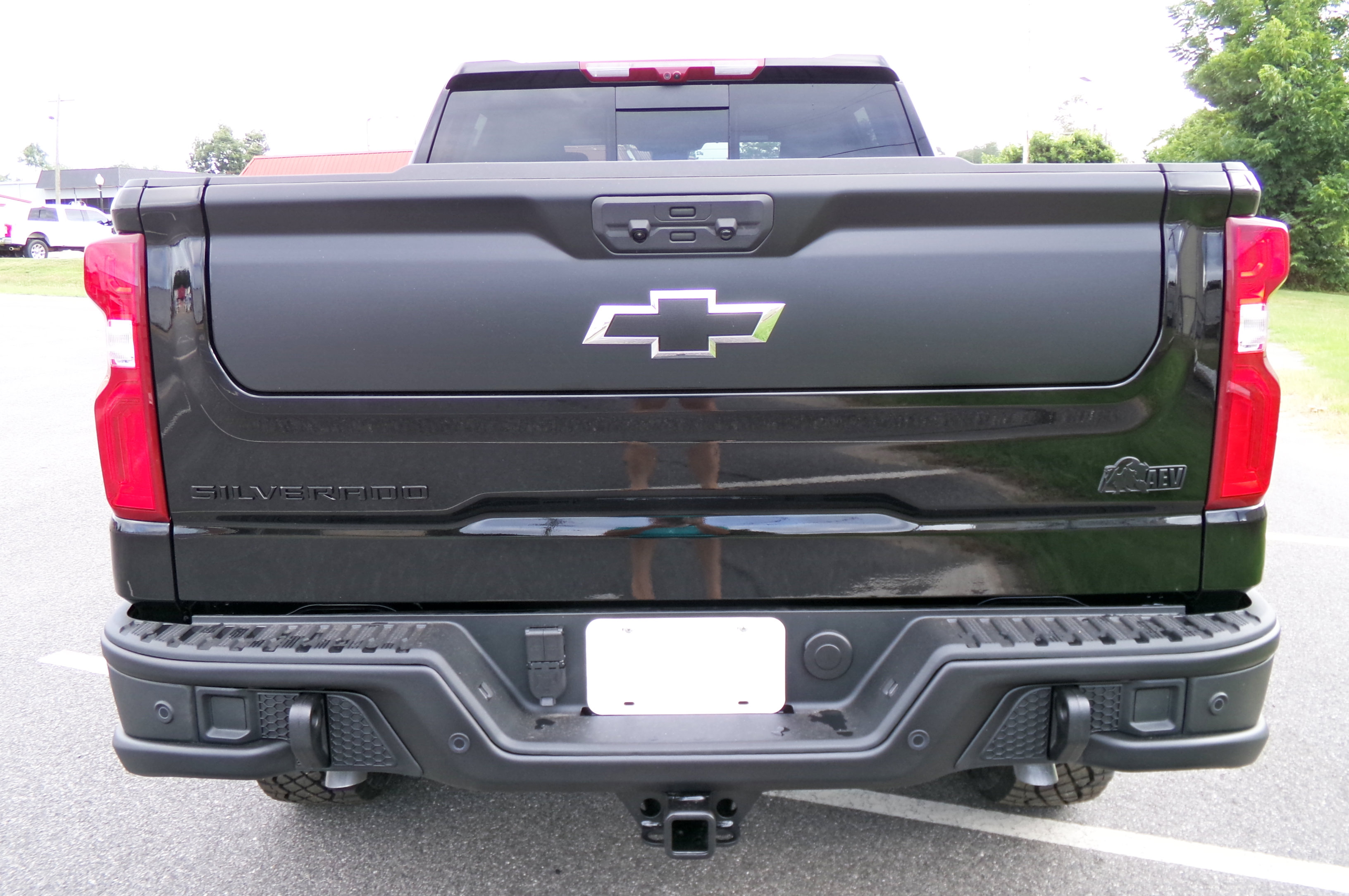 New 2026 Chevrolet Silverado 1500 ZR2 w/ ZR2 Bison Edition AWD/4WD image 4