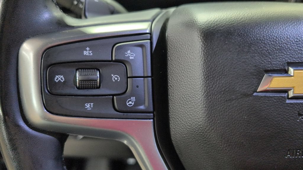 Used 2024 Chevrolet Silverado 1500 LTZ AWD/4WD image 11
