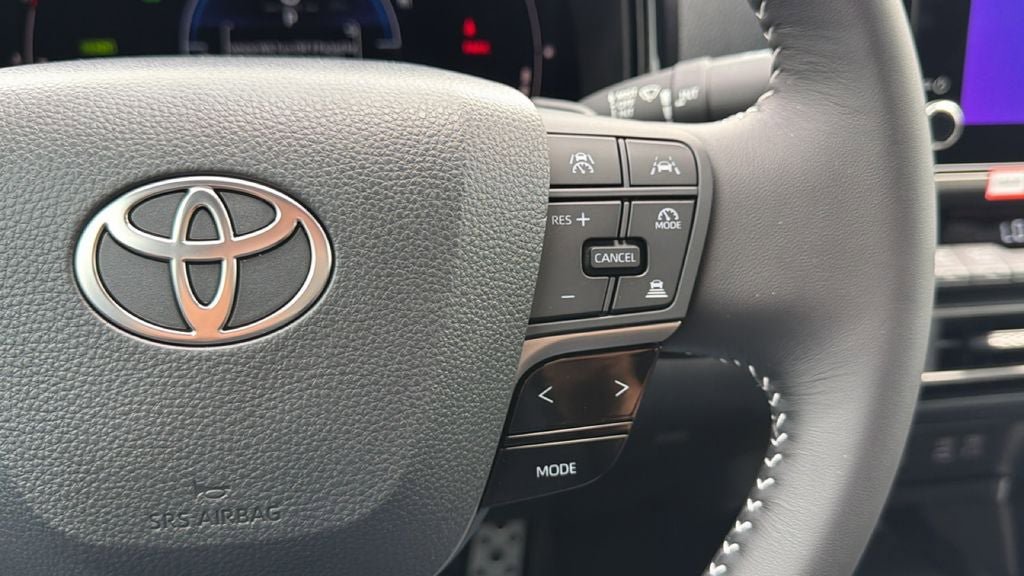New 2026 Toyota Camry SE FWD image 24