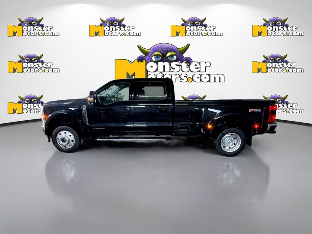 Used 2024 Ford F450 Lariat w/ FX4 Off-Road Package image 7