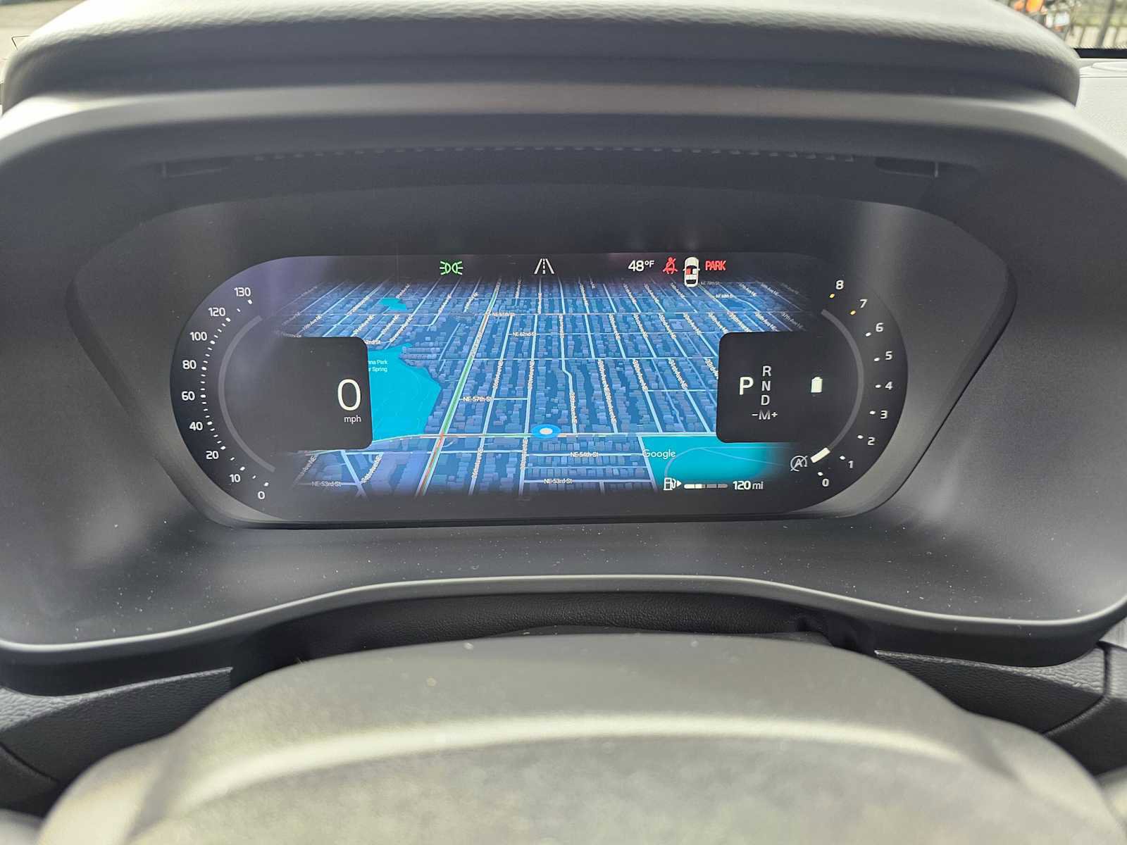 Certified 2024 Volvo XC40 B5 Plus w/ Climate Package image 27