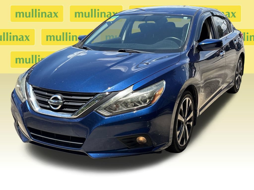 Used 2017 Nissan Altima 2.5 SR FWD image 12