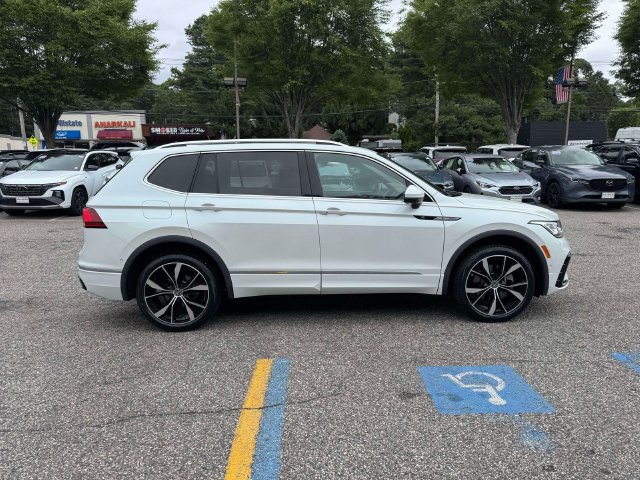 Certified 2023 Volkswagen Tiguan SEL R-Line AWD/4WD image 9