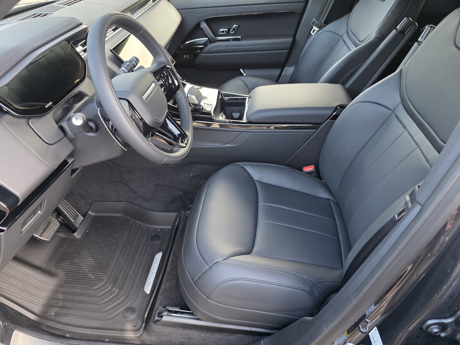 New 2026 Land Rover Range Rover Sport Dynamic SE AWD/4WD image 10