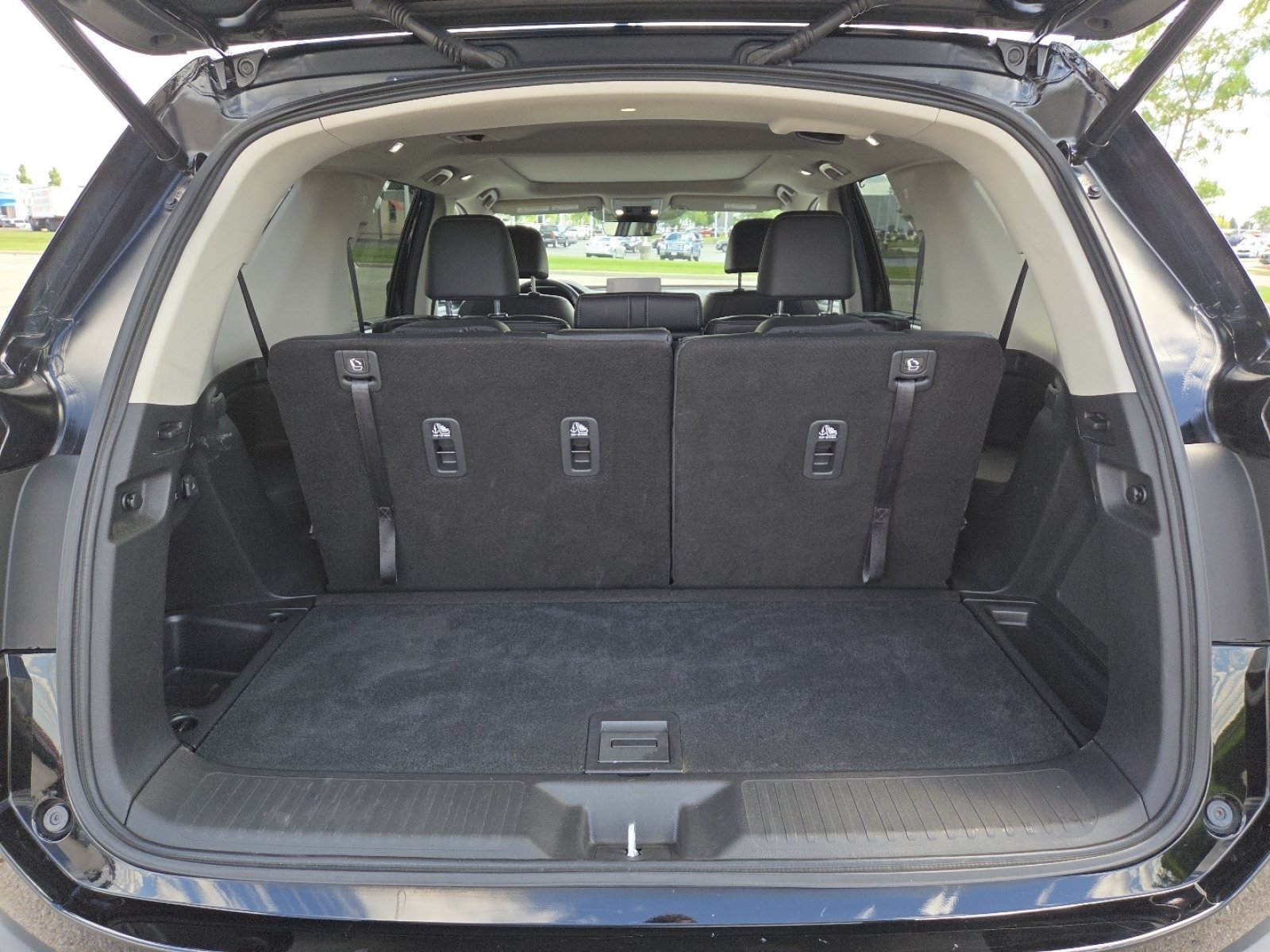 Used 2025 Honda Pilot Touring image 22