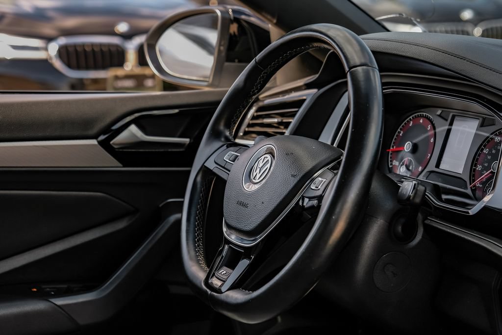 Used 2019 Volkswagen Jetta R-Line FWD image 13