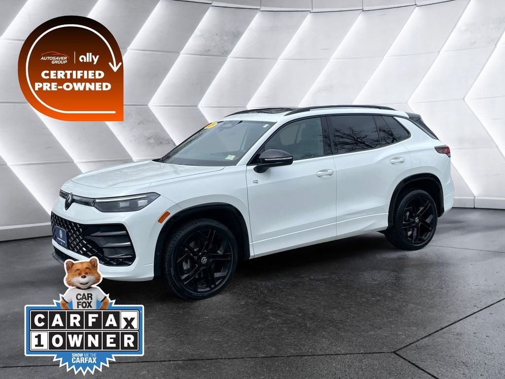 Used 2025 Volkswagen Tiguan SE R-Line