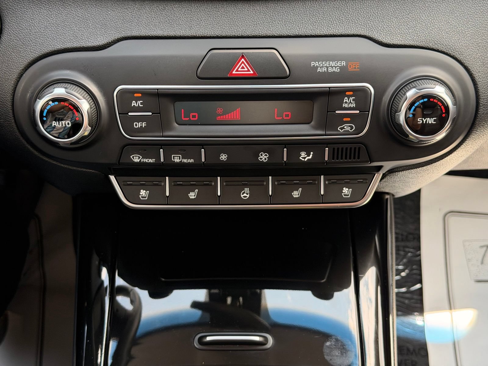 Used 2019 Kia Sorento SX w/ SX Touring Package FWD image 26